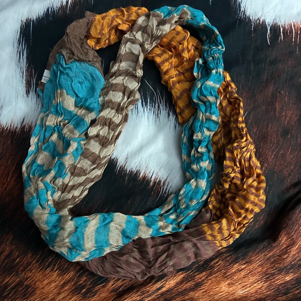 Multicolor Crinkled Scarf